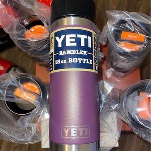 Yeti 18oz Hotshot rambler Nordic purple